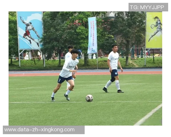 足球江湖全集探秘：从绿茵场到人生哲学的全景解读与思考